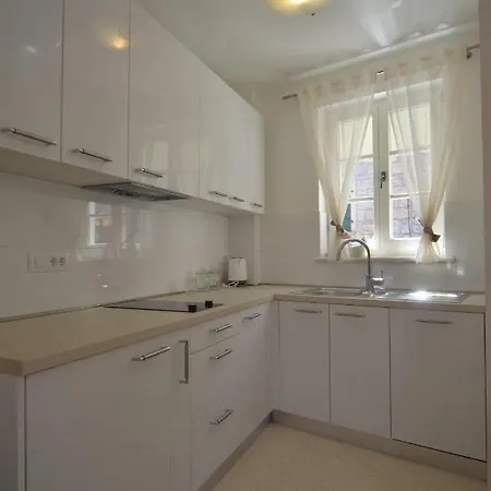 Apartman Dora