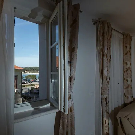 Apartman Dora *